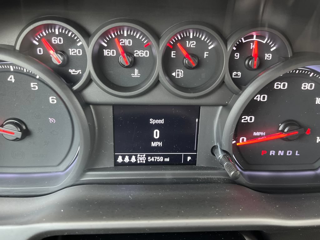 Used 2024 Chevrolet Silverado 1500 Custom AWD/4WD image 19