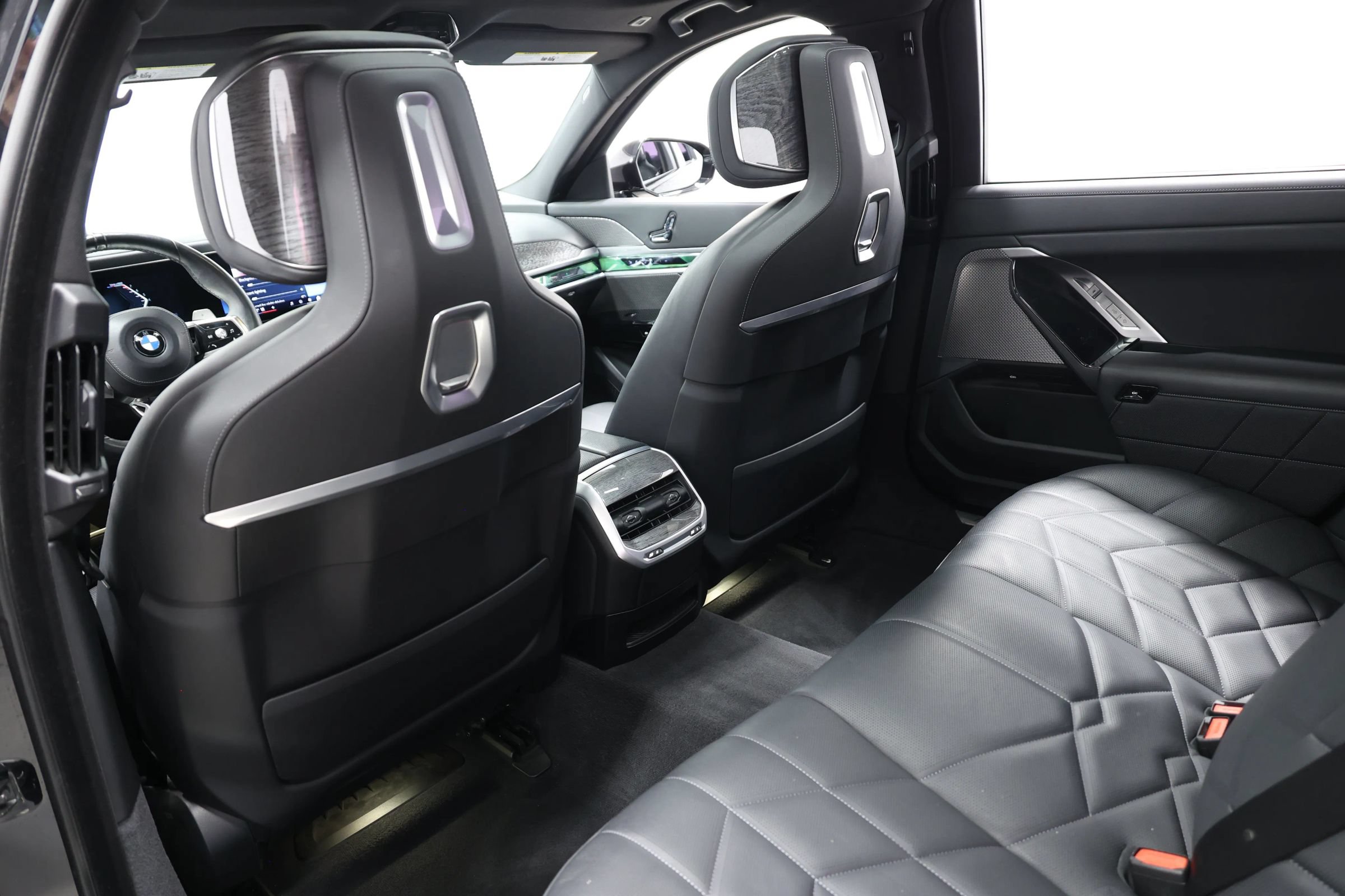 Used 2023 BMW 740i RWD image 66