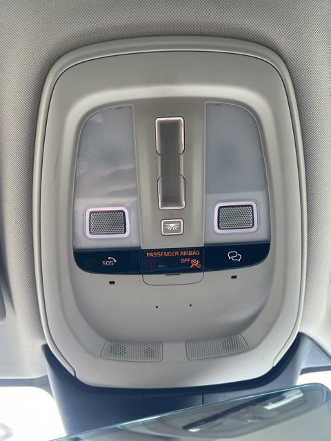 Used 2024 Volvo S60 B5 Core image 18