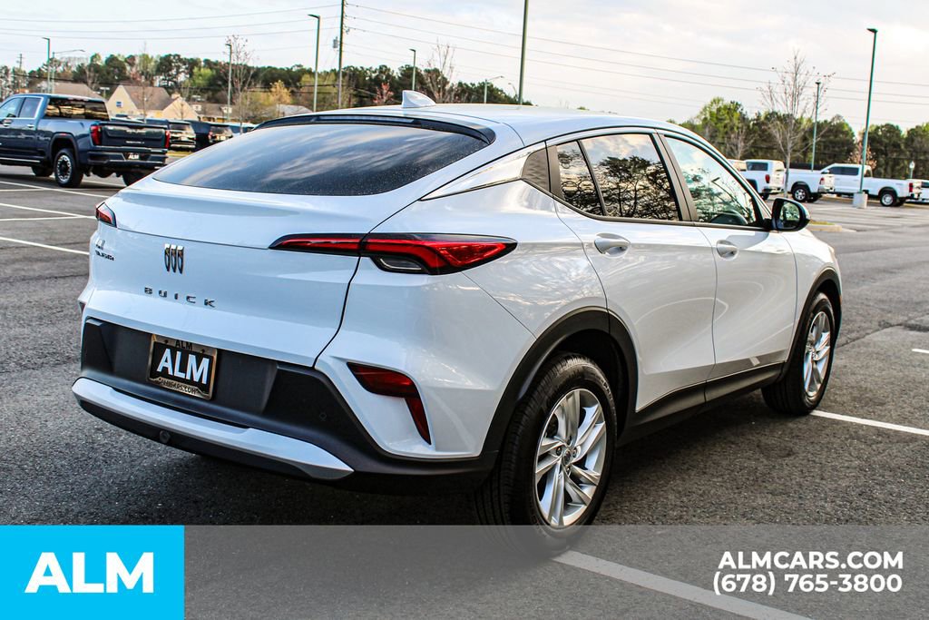 Used 2025 Buick Envista Preferred image 6