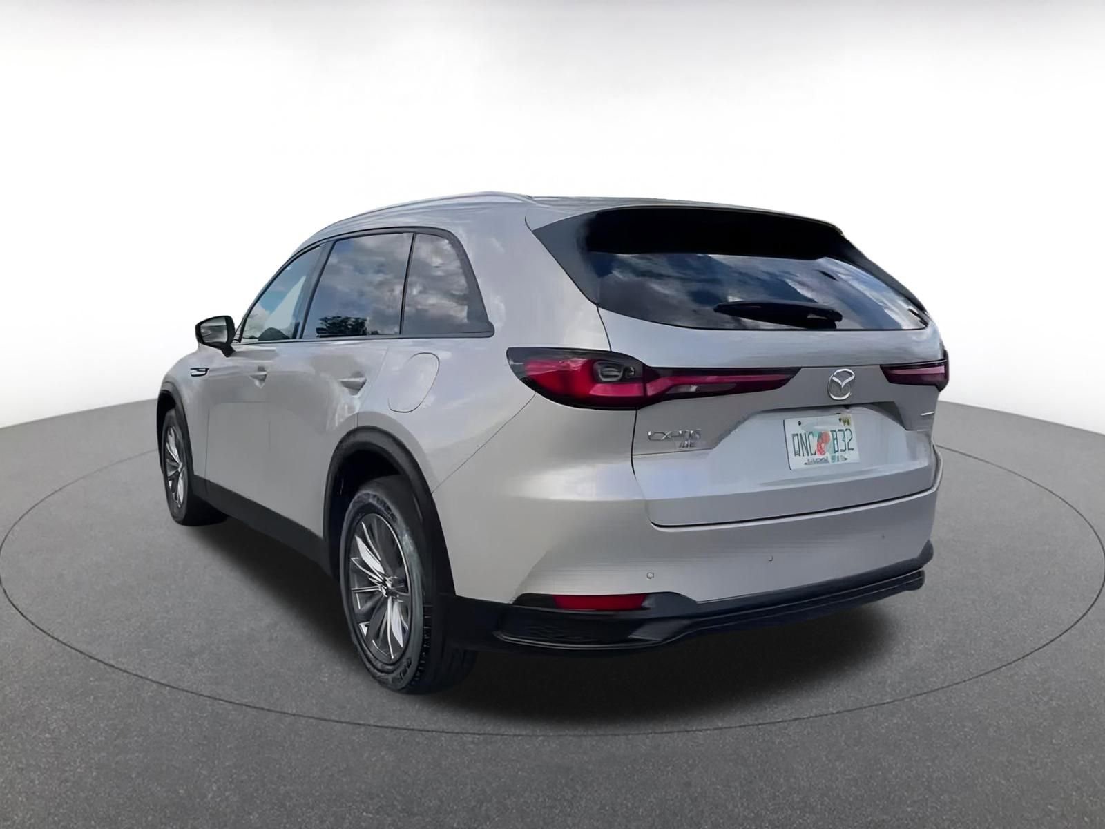 Used 2025 MAZDA CX-90 3.3 Turbo w/ Preferred Package image 11