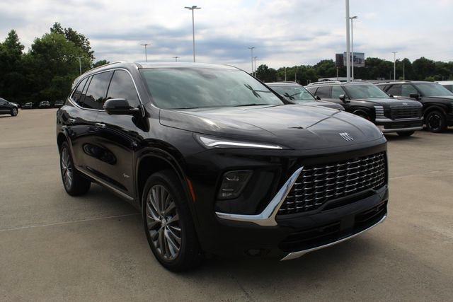 Used 2025 Buick Enclave Avenir w/ Trailering Package, 5000 lbs. FWD image 6