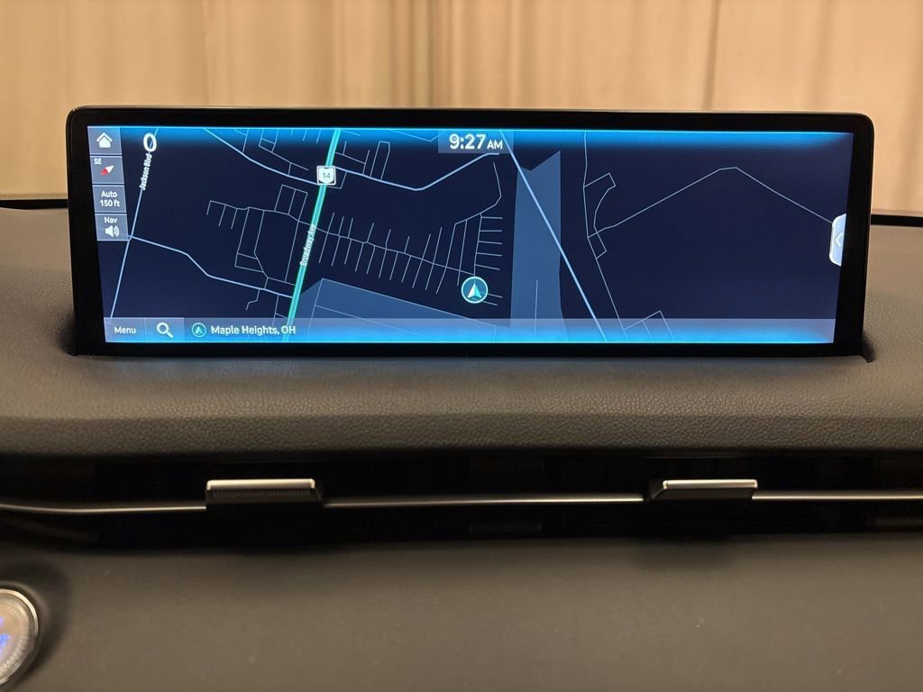 Used 2025 Genesis Electrified GV70 Advanced image 18