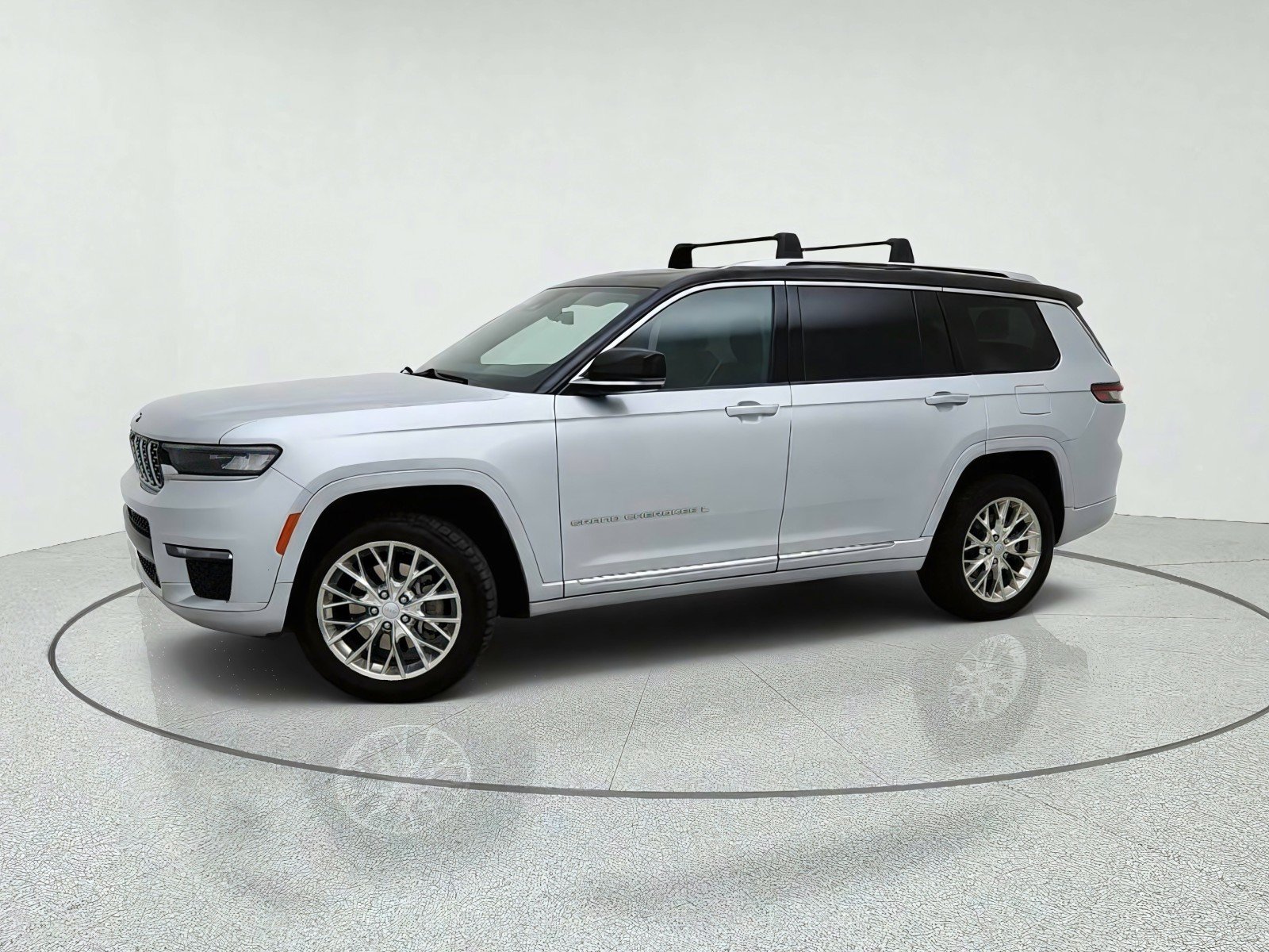 Used 2021 Jeep Grand Cherokee L Summit w/ Luxury Tech Group V AWD/4WD image 15