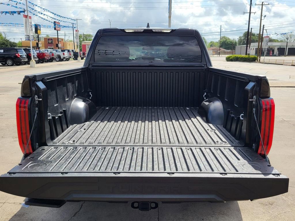 Used 2023 Toyota Tundra SR5 AWD/4WD image 32