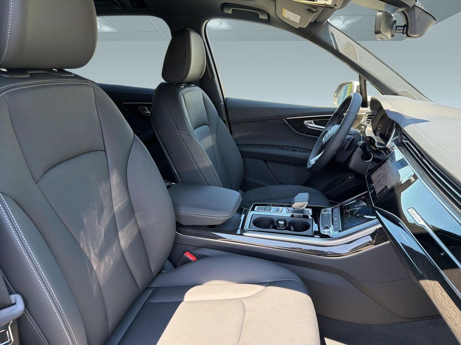 New 2026 Audi Q7 2.0T Premium w/ Convenience Plus Package AWD/4WD image 30