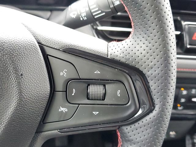 Certified 2024 Chevrolet TrailBlazer RS w/ Convenience Package FWD image 23