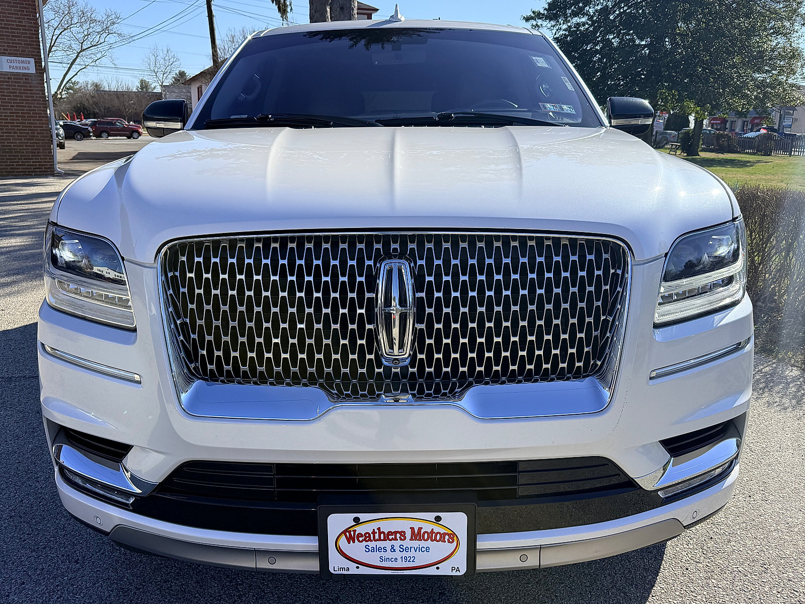 Used 2018 Lincoln Navigator L Reserve w/ Technology Package image 9