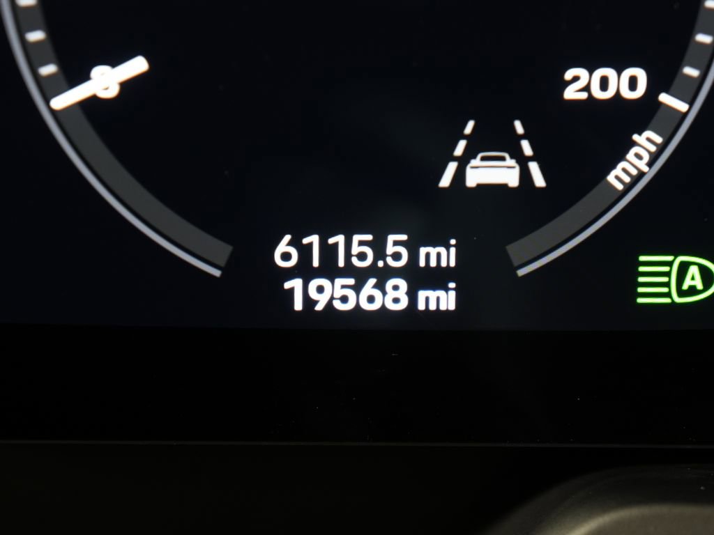 Certified 2020 Porsche 911 Carrera 4S image 31