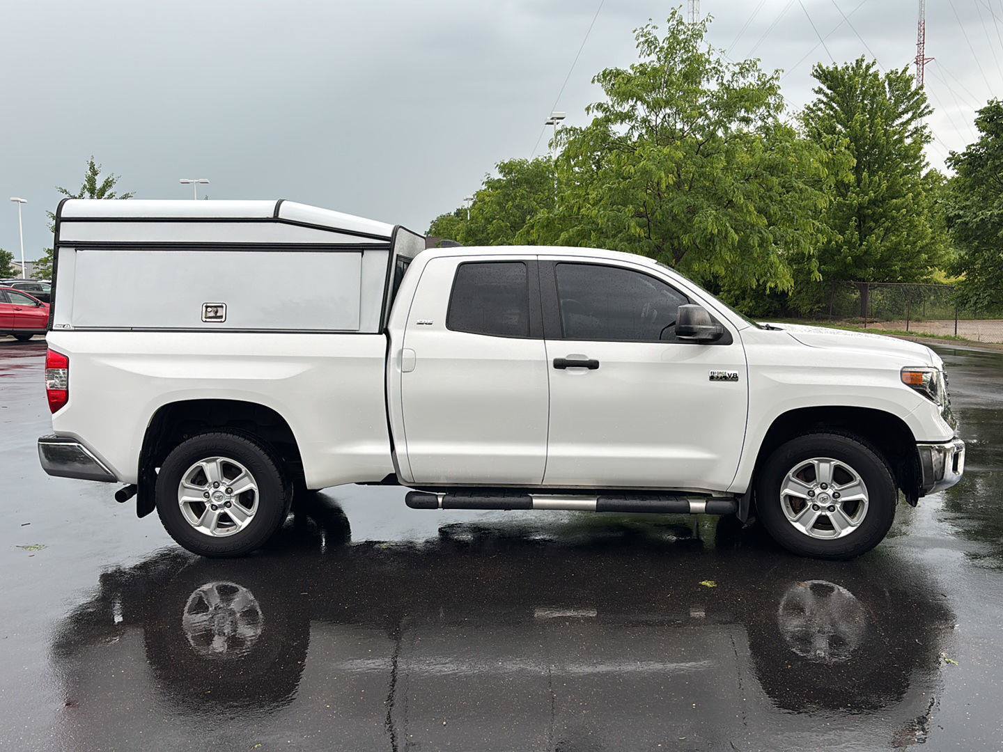Used 2020 Toyota Tundra SR5 w/ SR5 Upgrade Package AWD/4WD image 9