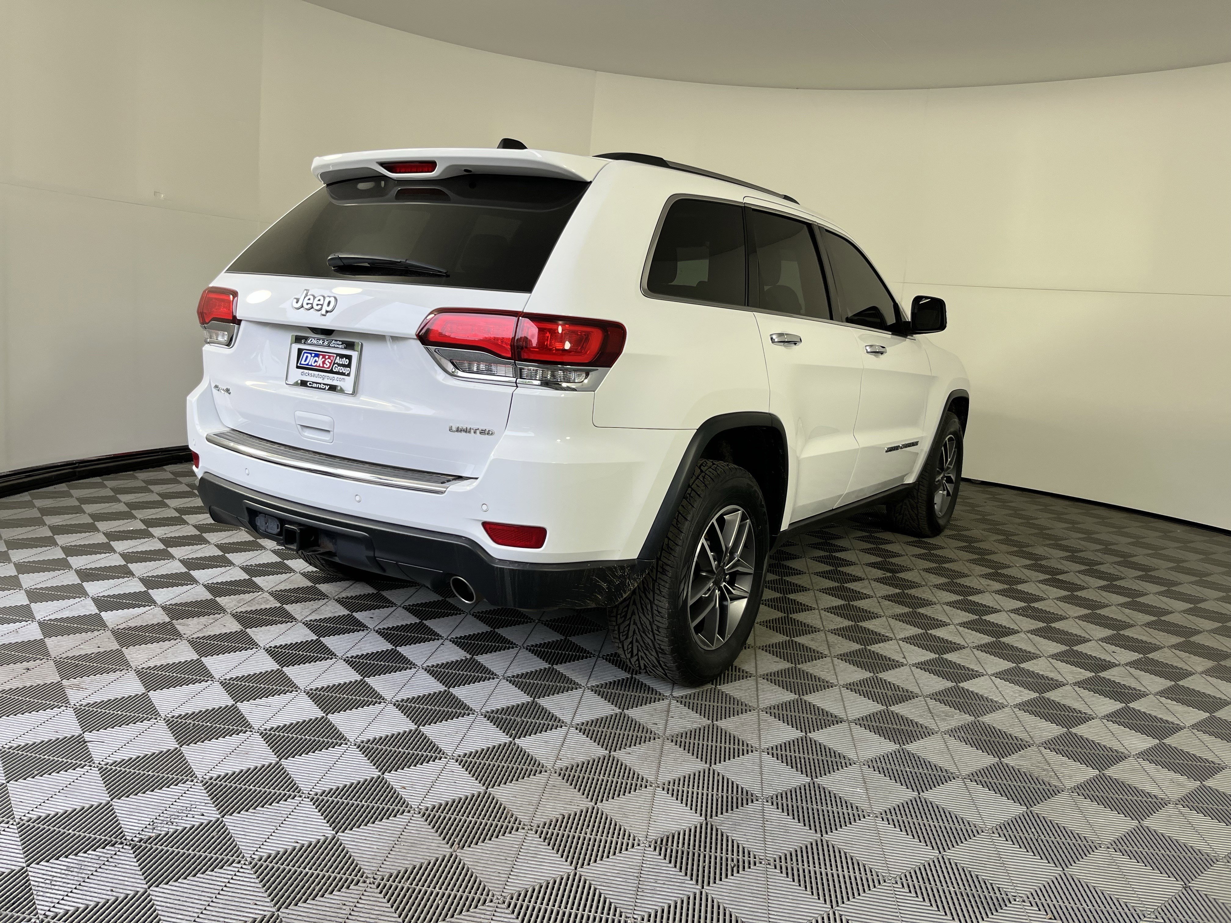 Used 2021 Jeep Grand Cherokee Limited w/ Luxury Group II AWD/4WD image 5