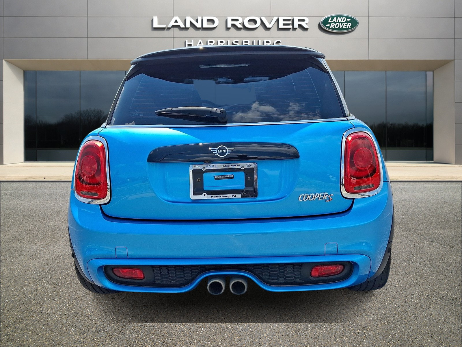 Used 2019 MINI Cooper S w/ Signature Upholstery Package FWD image 4