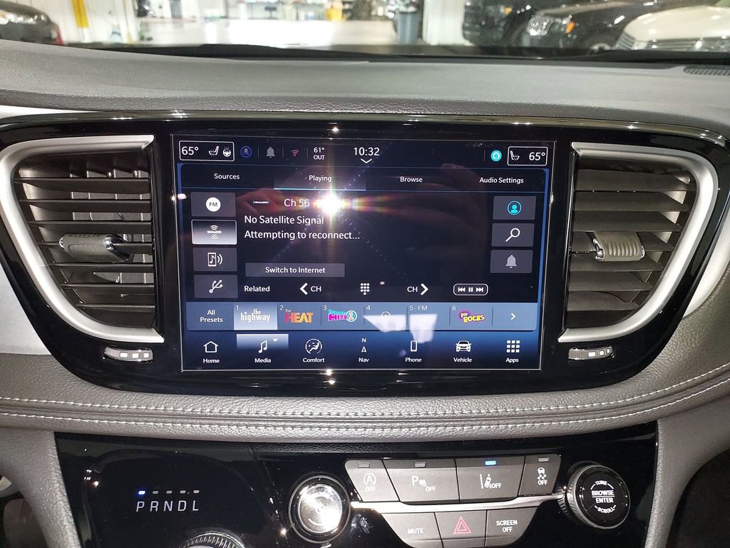 New 2026 Chrysler Pacifica Limited w/ S Appearance Package FWD image 22