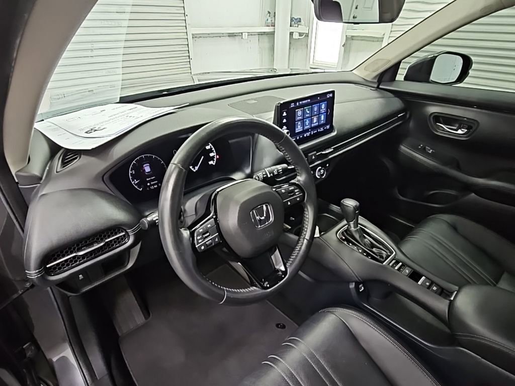 Used 2023 Honda HR-V EX-L image 12