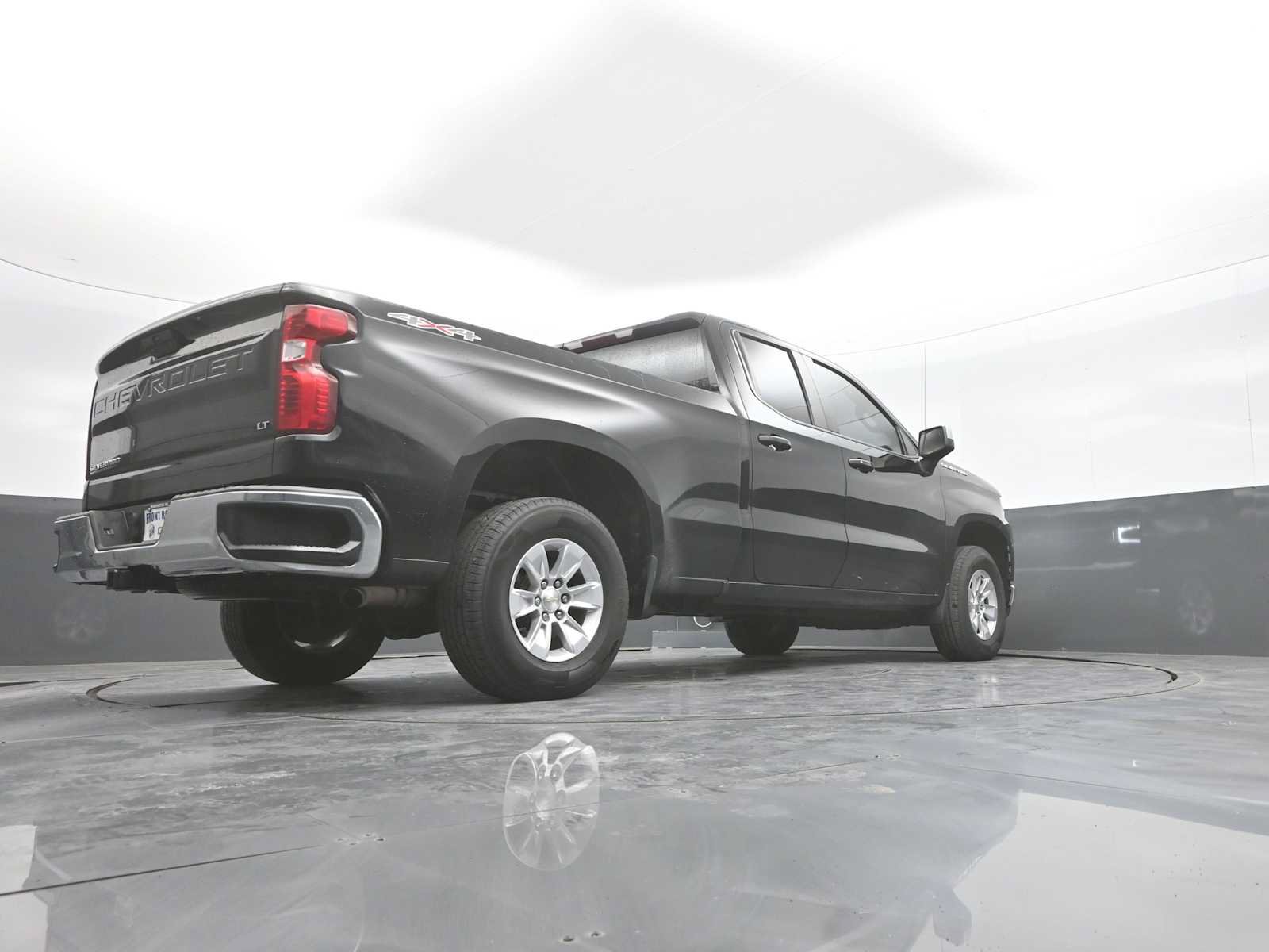 Used 2021 Chevrolet Silverado 1500 LT AWD/4WD image 68