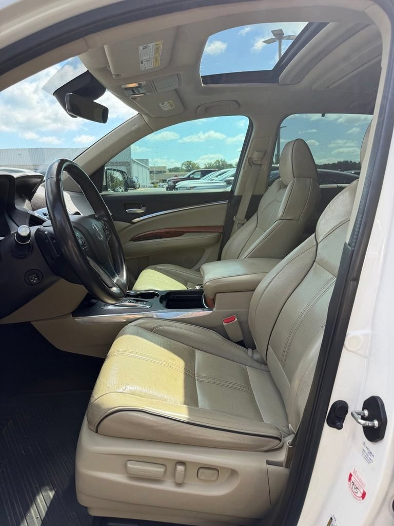 Used 2017 Acura MDX w/ Advance & Entertainment Pkg AWD/4WD image 12