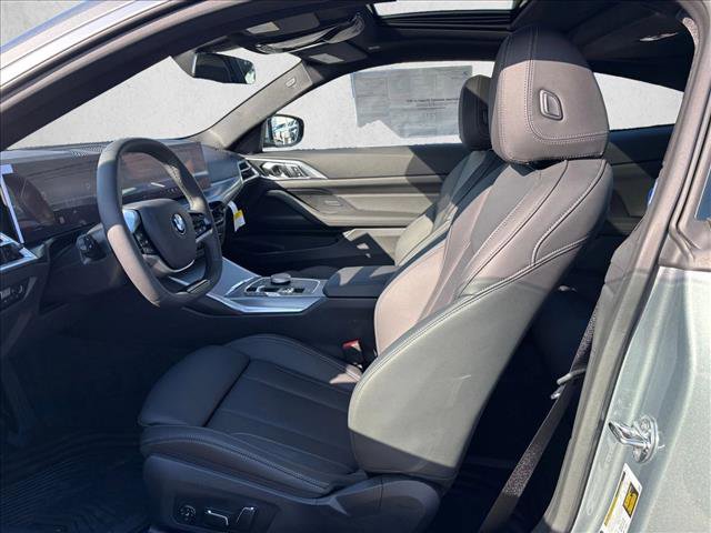 New 2026 BMW 430i Coupe image 4