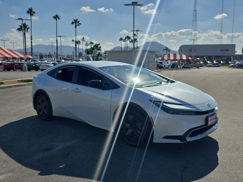 New 2026 Toyota Prius Plug-In Hybrid image 7