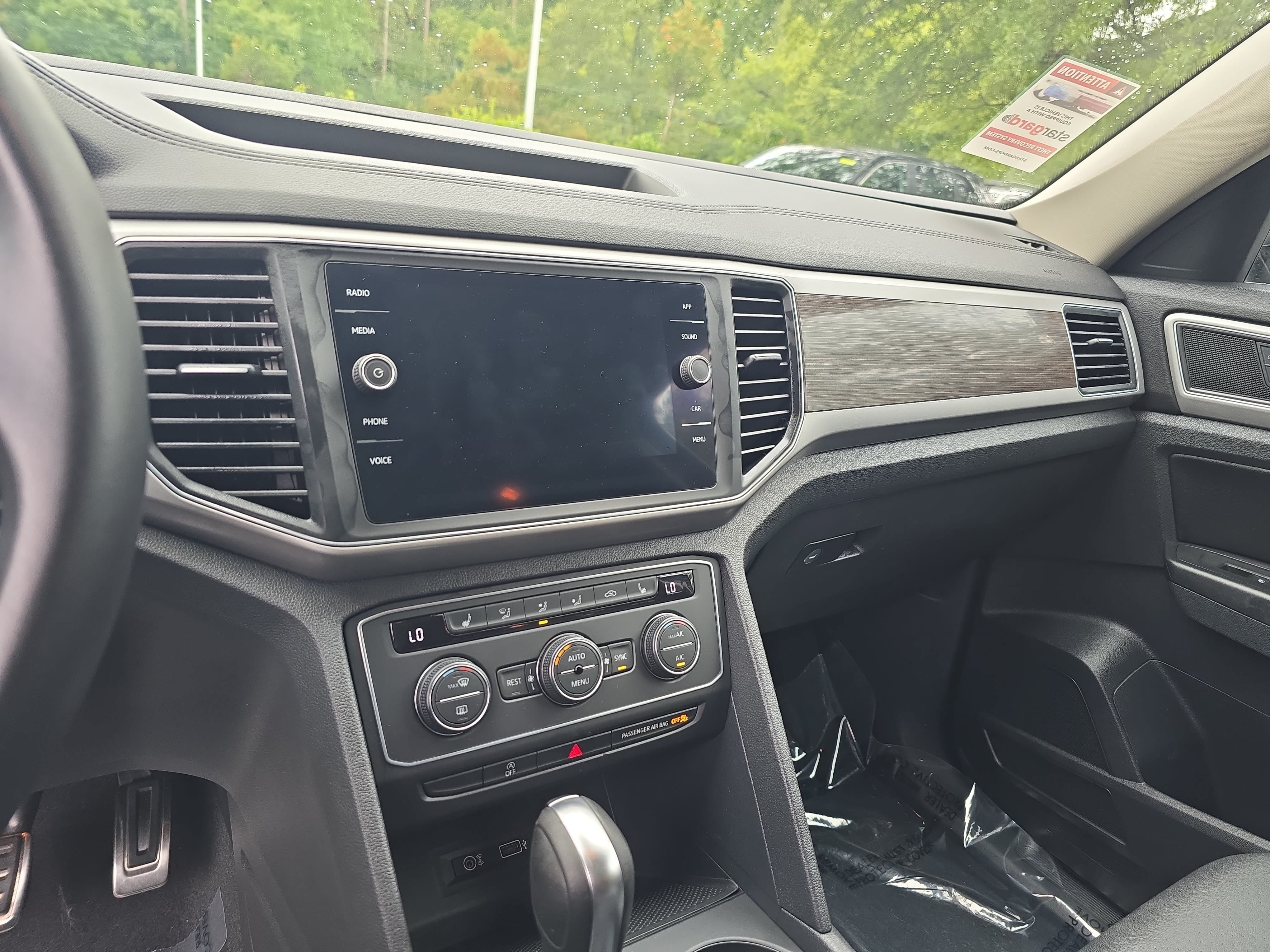 Used 2019 Volkswagen Atlas SE FWD image 21