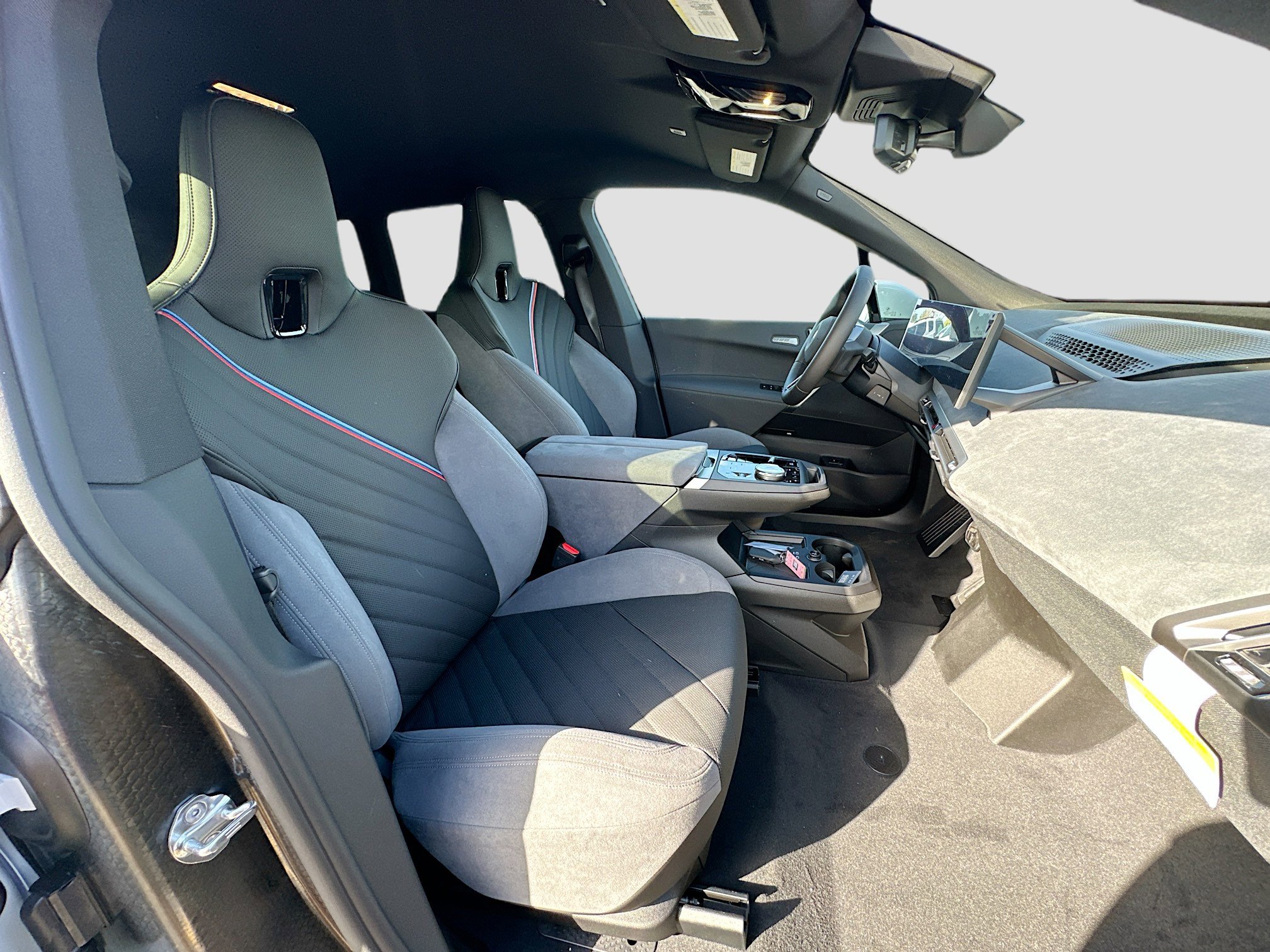 New 2026 BMW iX xDrive45 image 22