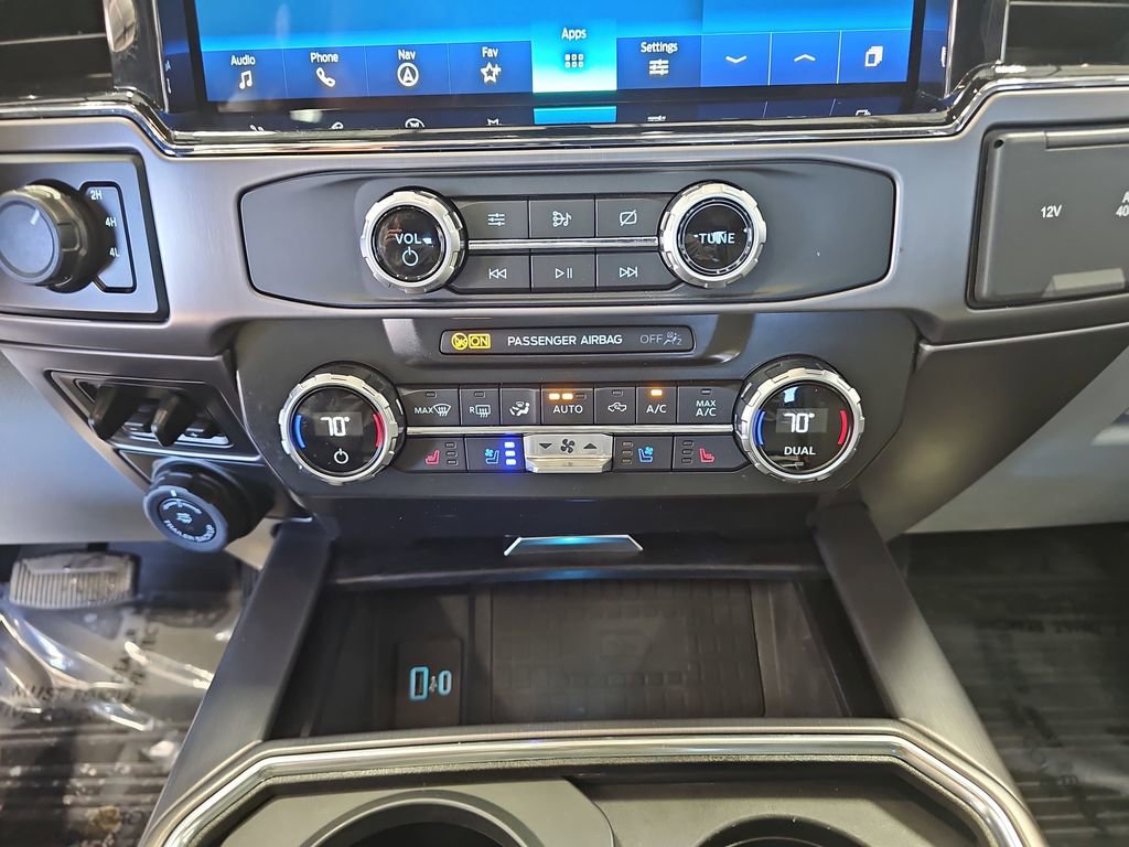 Used 2022 Ford F250 Limited w/ FX4 Off-Road Package image 23