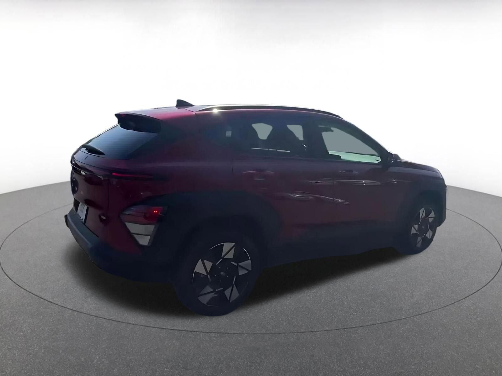 Used 2025 Hyundai Kona SEL image 11