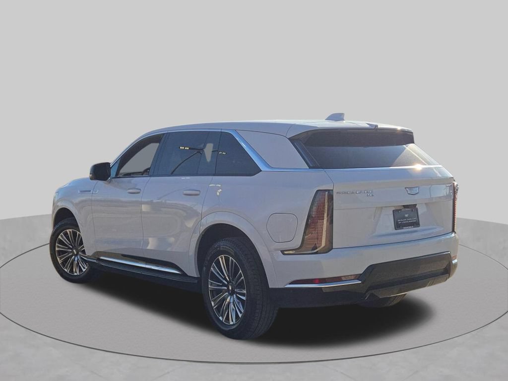 New 2026 Cadillac Escalade IQ Luxury 1 w/ LPO, Floor Liner Package AWD/4WD image 15