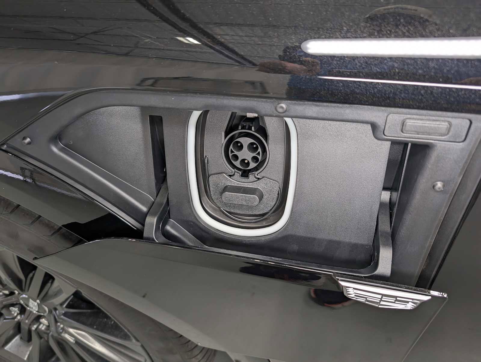 New 2026 Cadillac Lyriq V image 13