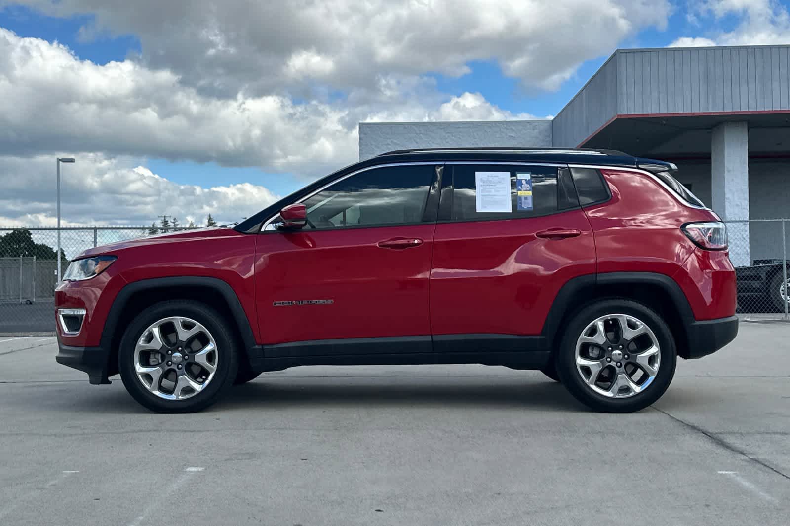 Used 2018 Jeep Compass Limited w/ Navigation Group image 6