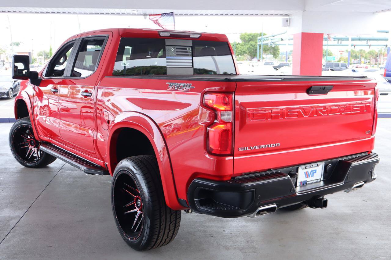 Used 2021 Chevrolet Silverado 1500 LT Trail Boss w/ Convenience Package II AWD/4WD image 7