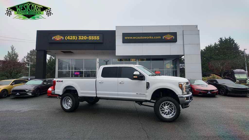 Used 2018 Ford F250 Lariat w/ Lariat Ultimate Package image 1