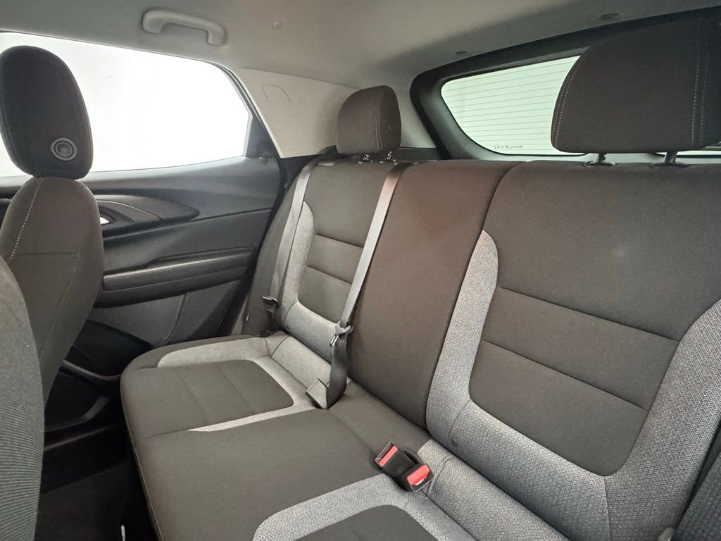Used 2023 Chevrolet TrailBlazer LT w/ Convenience Package AWD/4WD image 36