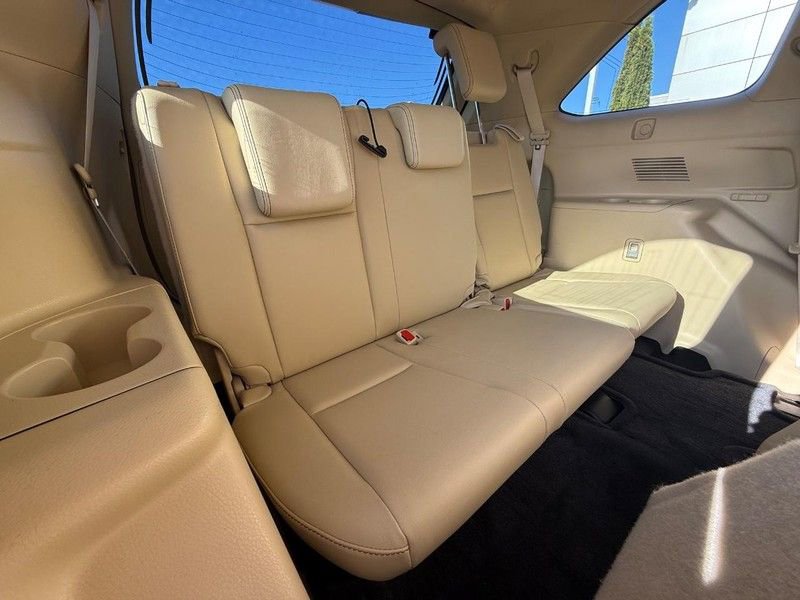 Used 2014 Toyota Highlander Limited FWD image 11