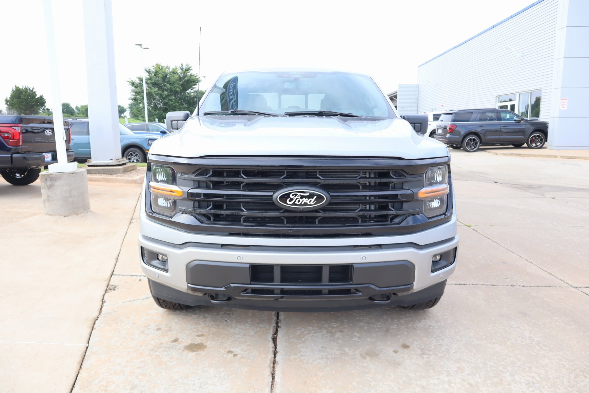 New 2025 Ford F150 XLT w/ Equipment Group 302A MID image 11