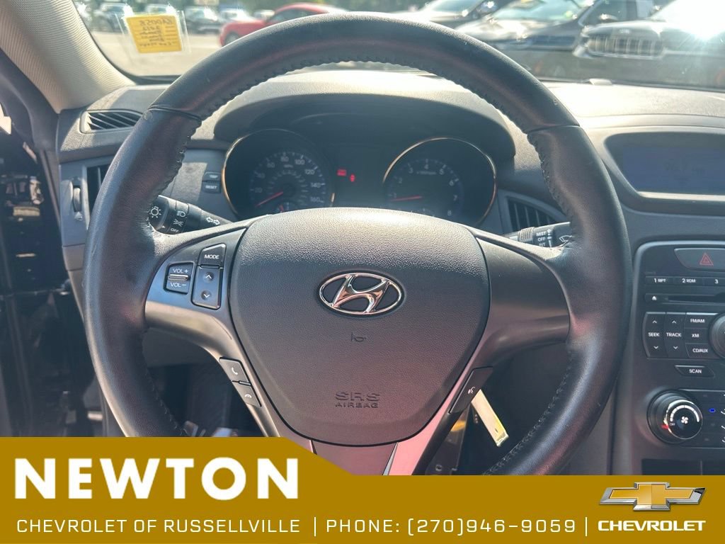 Used 2012 Hyundai Genesis 3.8 RWD image 14