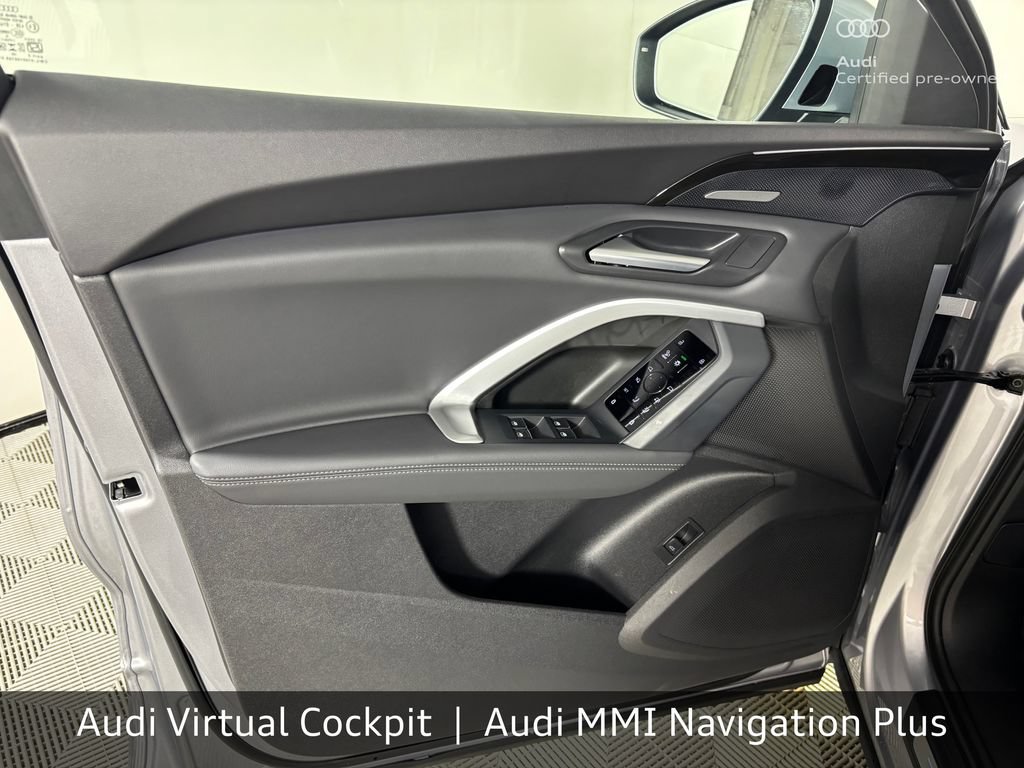 Used 2025 Audi Q5 Prestige AWD/4WD image 15