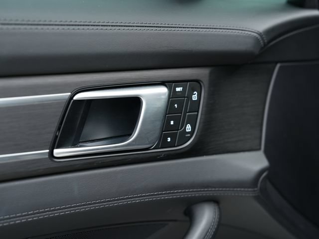 Certified 2023 Porsche Panamera GTS AWD/4WD image 10