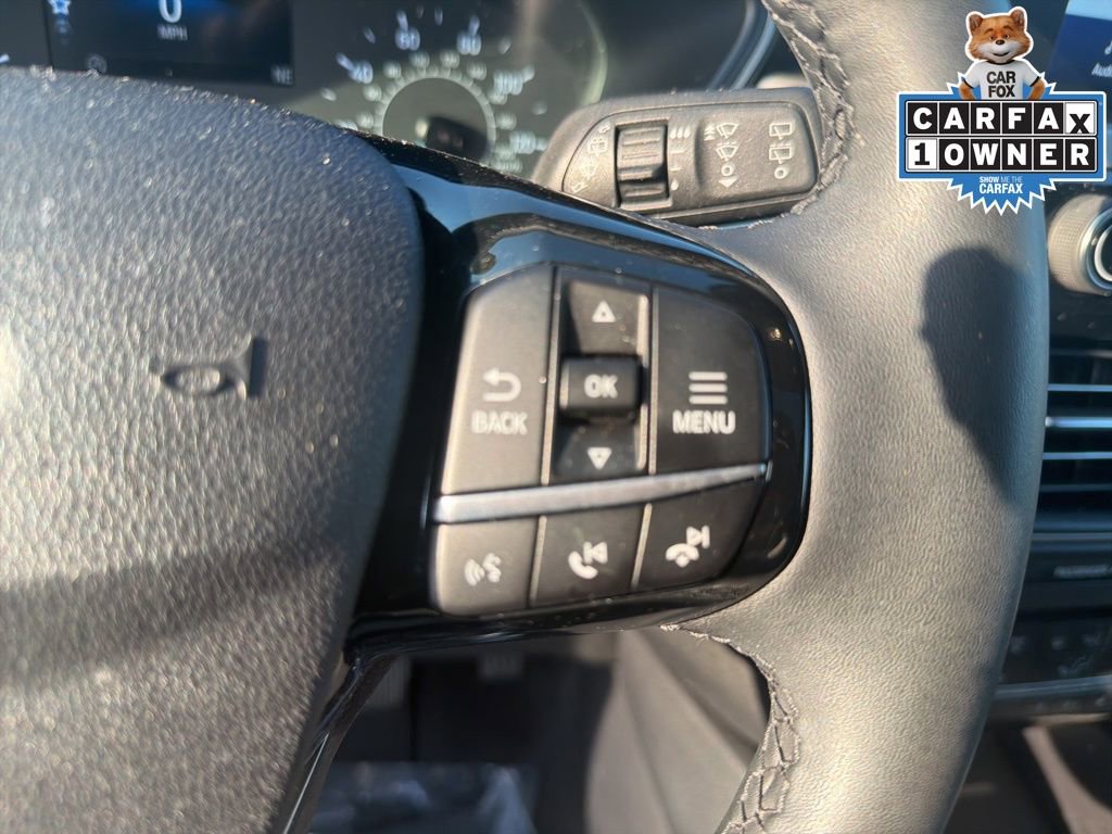 Used 2022 Ford Escape SE w/ SE Sport Appearance Package image 21