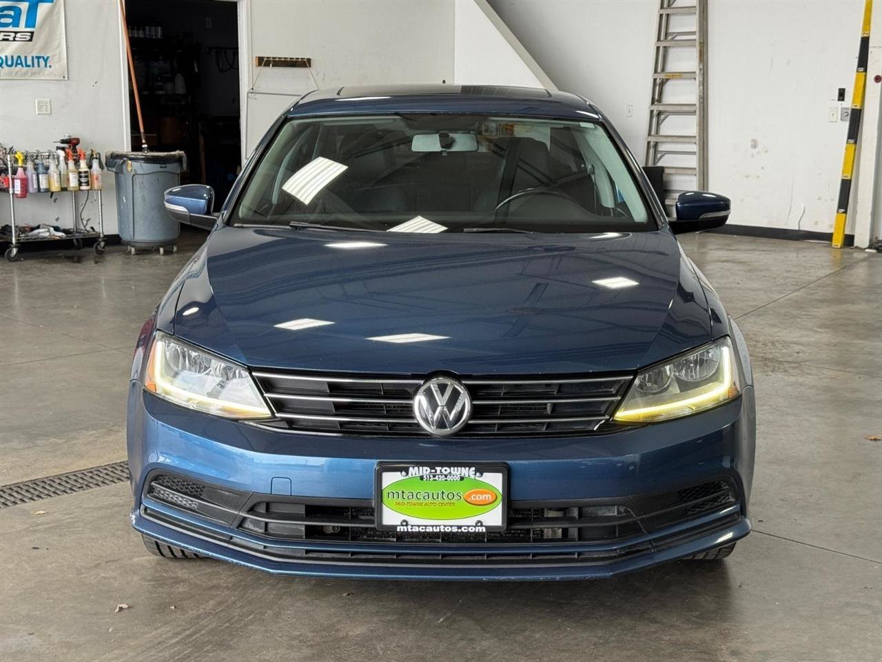 Used 2017 Volkswagen Jetta SE FWD image 30