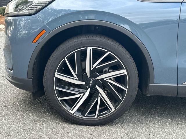 Used 2025 Lincoln Aviator Reserve w/ Equipment Group 201A image 14