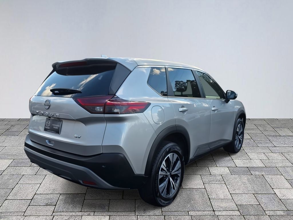 Used 2023 Nissan Rogue SV image 7
