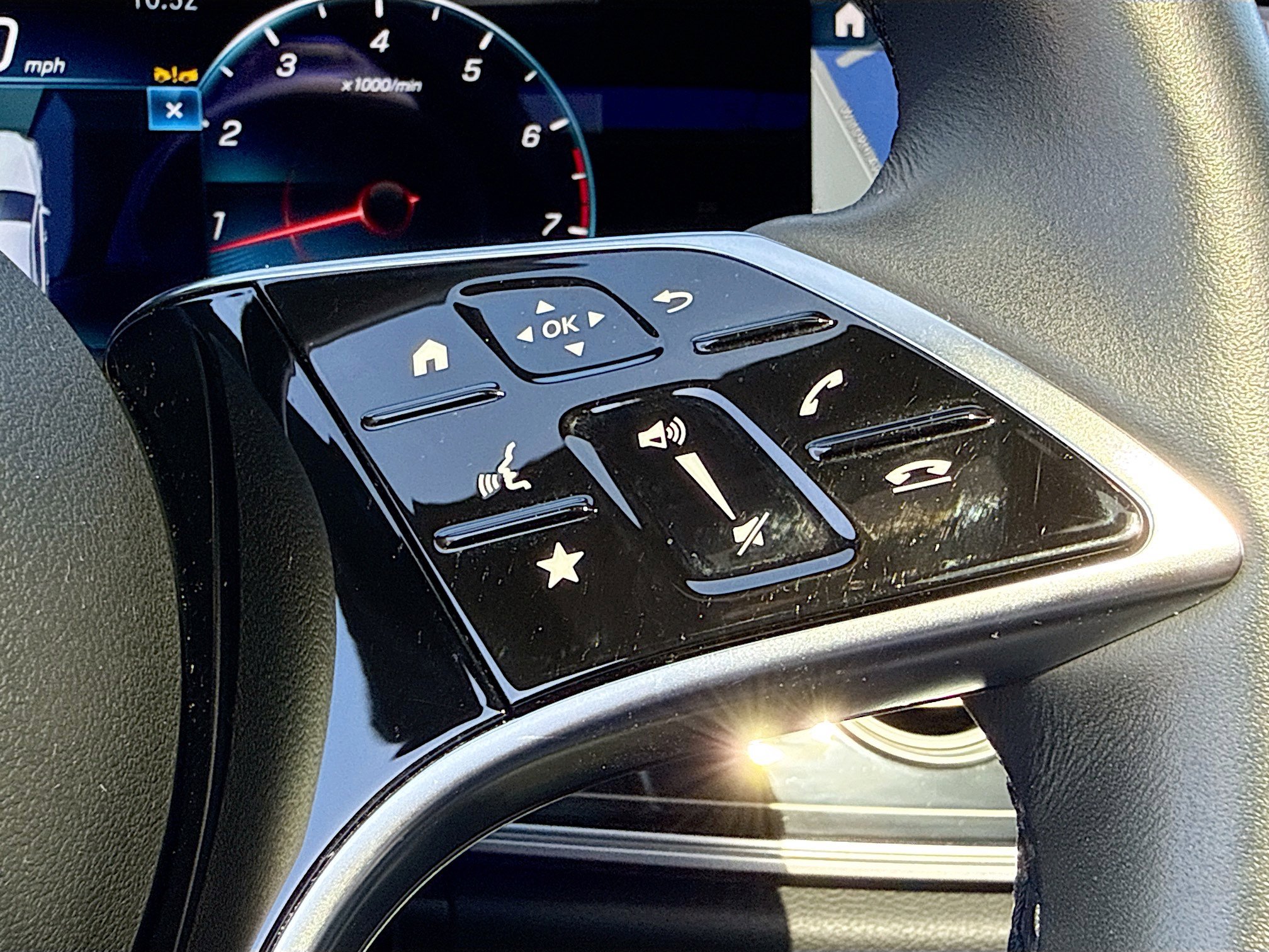 Used 2023 Mercedes-Benz E 450 4MATIC Sedan image 38