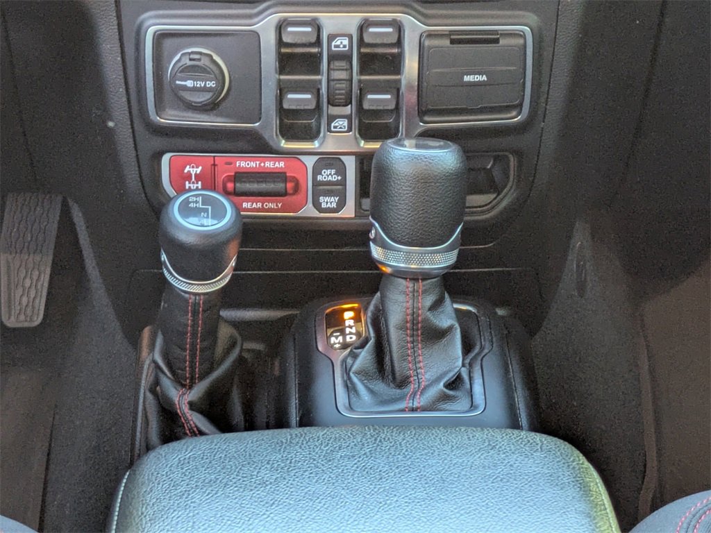 Used 2022 Jeep Wrangler Unlimited Rubicon image 18