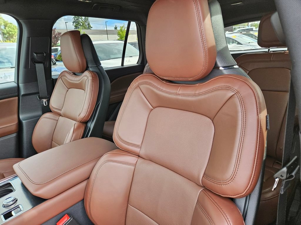 New 2026 Lincoln Aviator Reserve AWD/4WD image 17