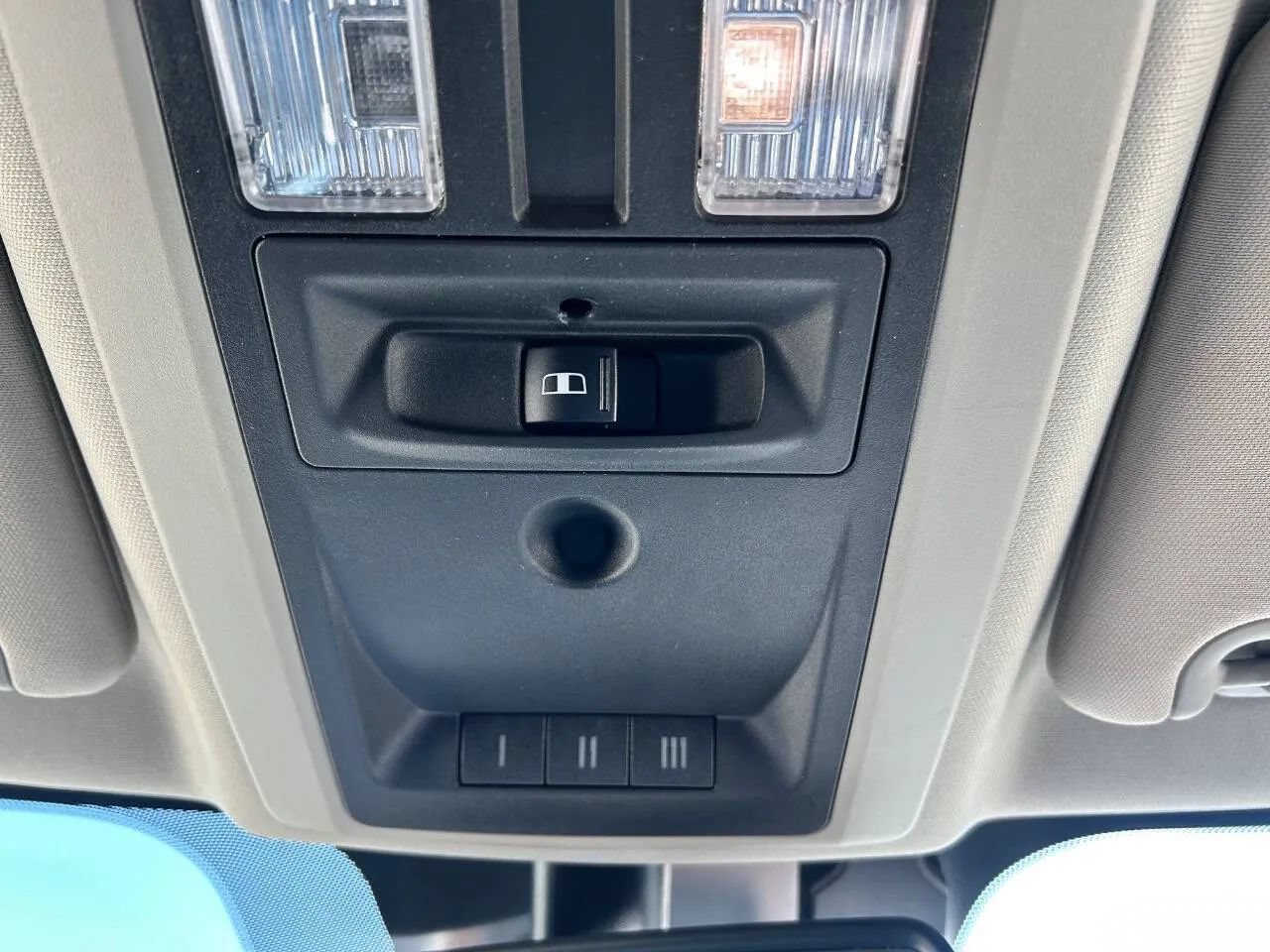 Used 2017 RAM 1500 Laramie RWD image 26