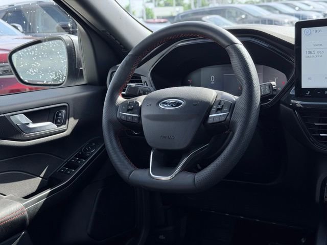 Used 2024 Ford Escape ST-Line w/ Tech Pack #1 AWD/4WD image 28