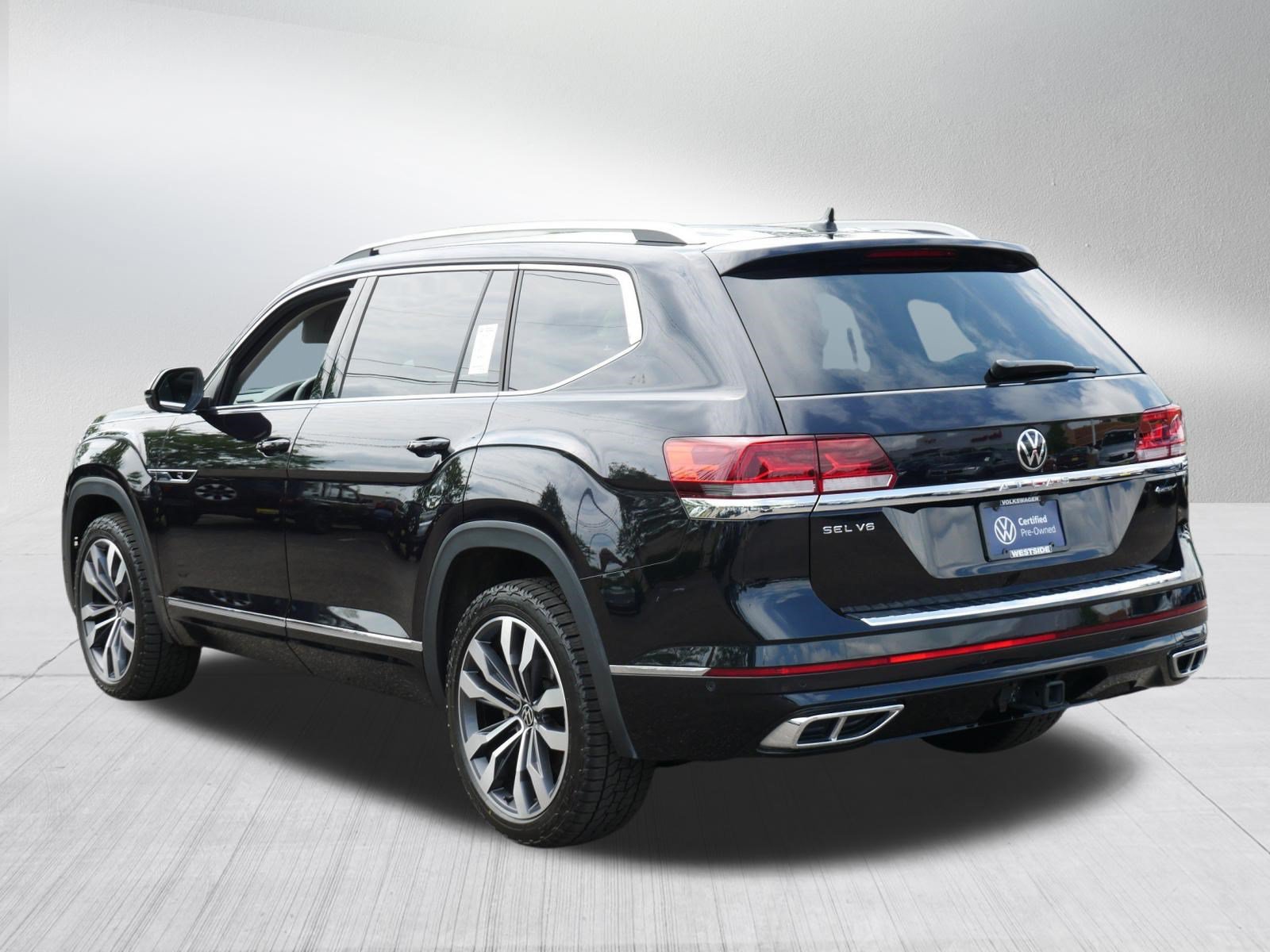 Certified 2023 Volkswagen Atlas SEL Premium AWD/4WD image 5