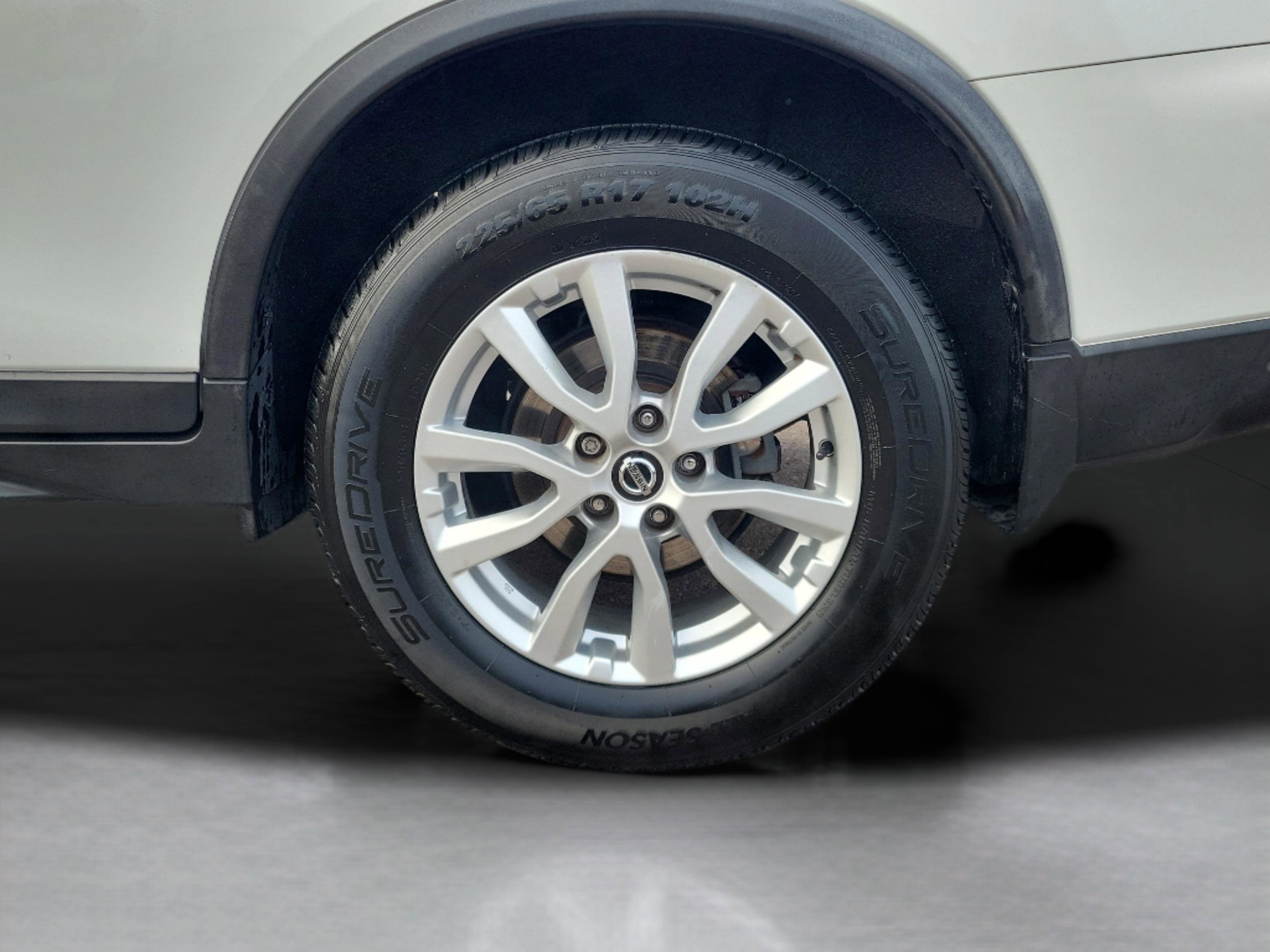 Certified 2020 Nissan Rogue S w/ Special Edition Package image 8