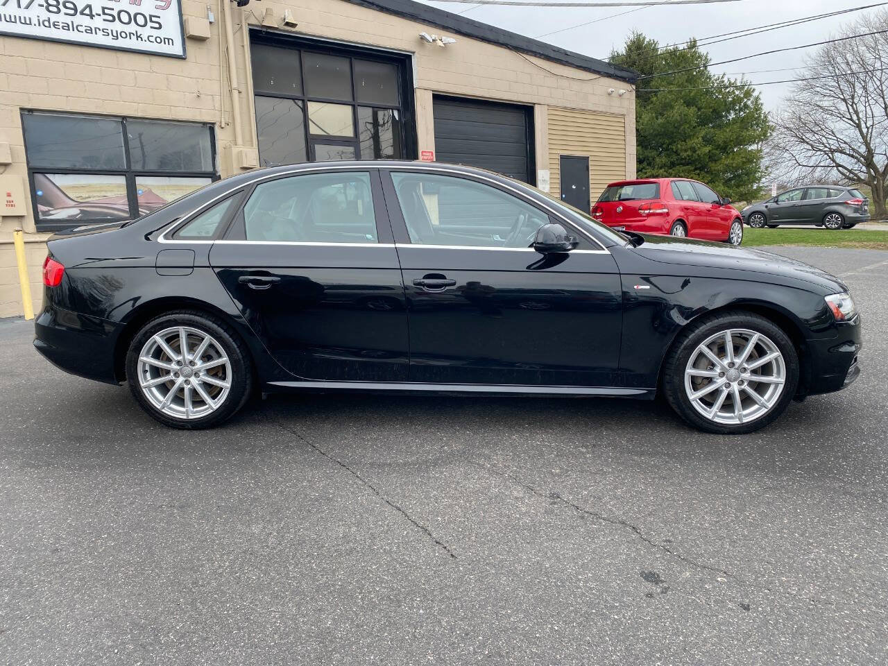 Used 2016 Audi A4 2.0T Premium Plus w/ Technology Package image 2