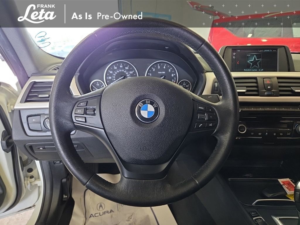 Used 2018 BMW 320i Sedan RWD image 13